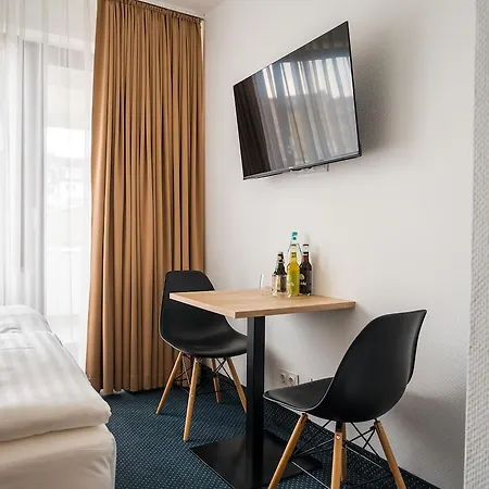 Hotel An Der Ko 3*